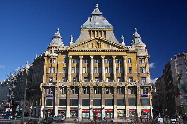 ANKER PALACE