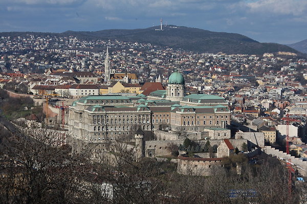 CASTLE