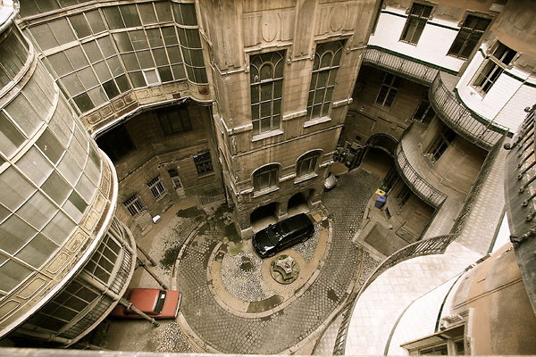 COOL.APARTMENTS.1