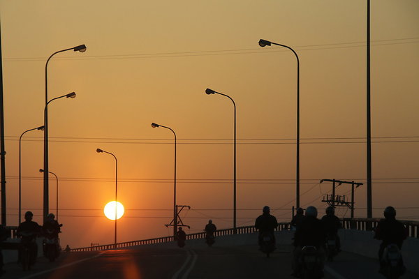 VIET-SUNSET.BIKES