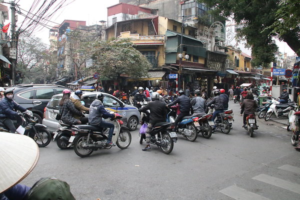 HANOI-INSANE.INTERSECTION