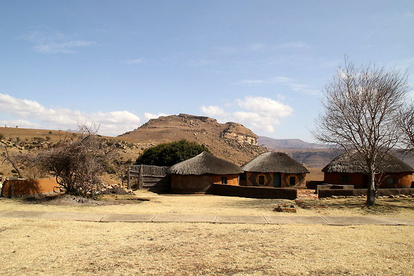 D-3.BASOTHO.VILLAGE