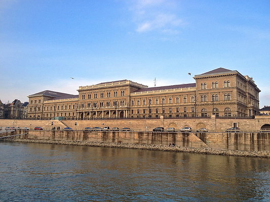 RIVERSIDE BUILDING