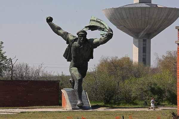 SOCIALIST.STATUE.CHASING .BOY