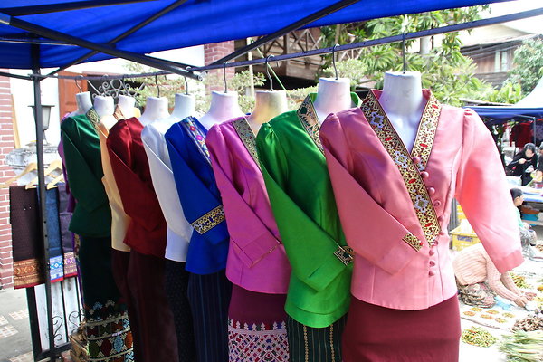 DRESS.SHOP