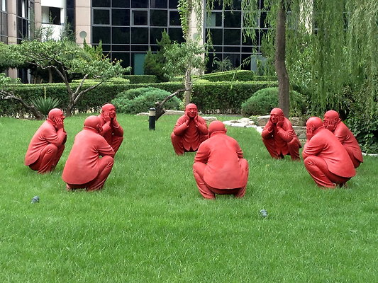 BEIJING-RED.STATUES
