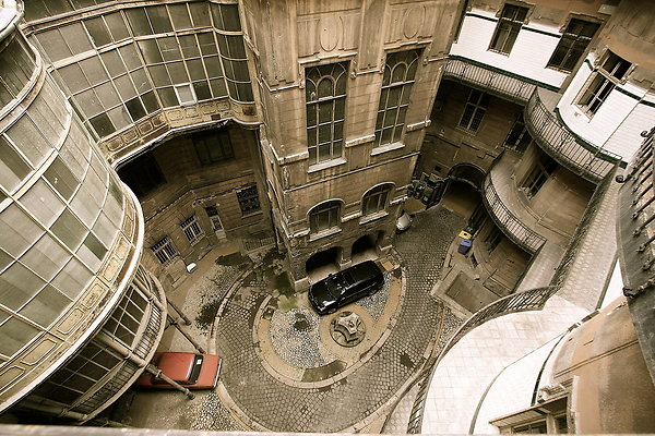 COOL.APARTMENTS.1