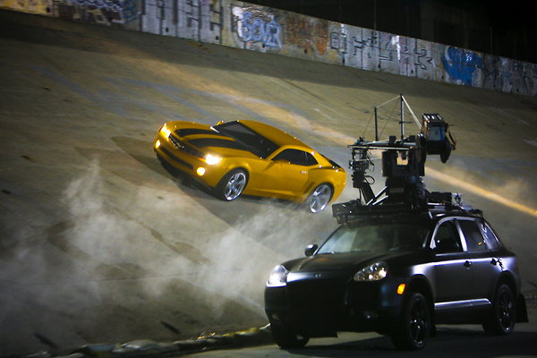 TF-B.BEE-LA.RIVER - TRANSFORMERS